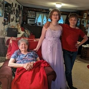 Meet your Posher, Kylee